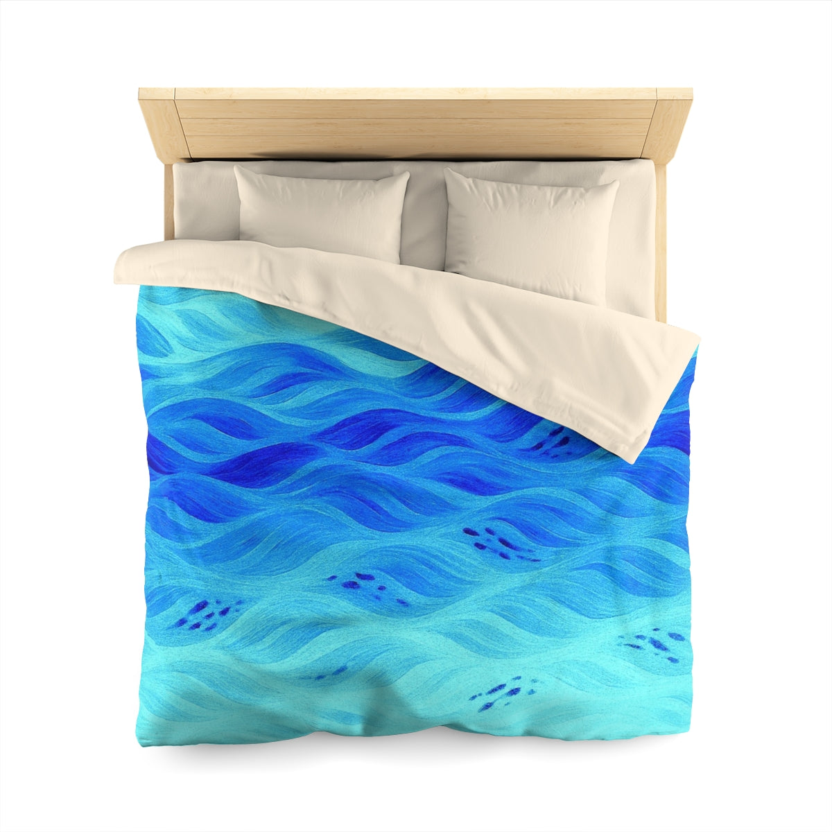 Queen size microfiber duvet cover in Azure with cream lining, showcasing cool oceanic currents and crisp blue tones