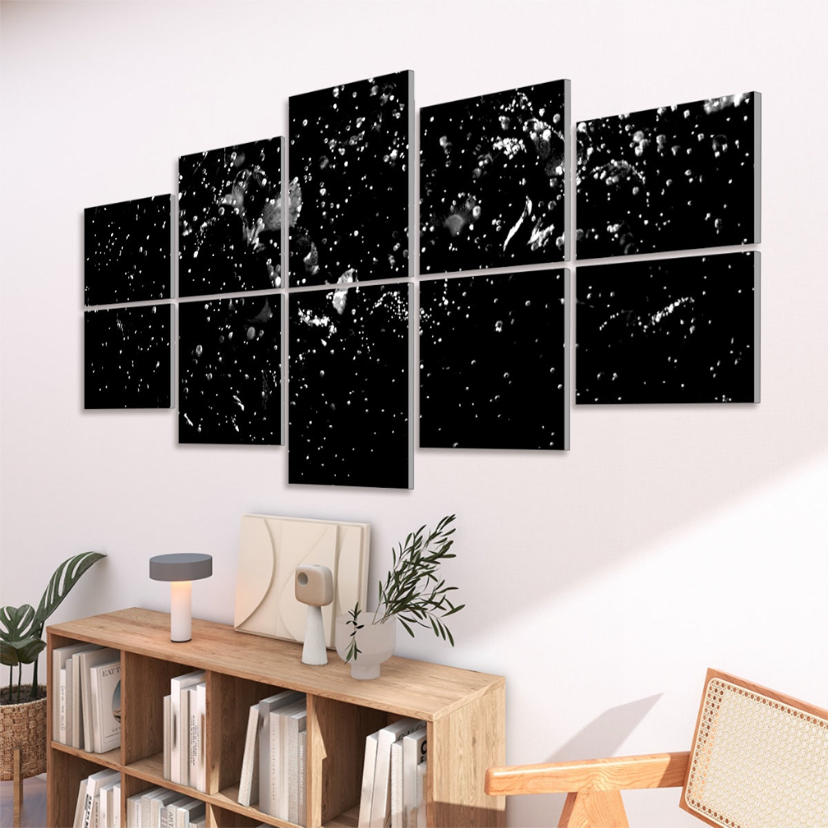 Right angle view of the black and white variant showing splash-like textures and tonal contrast