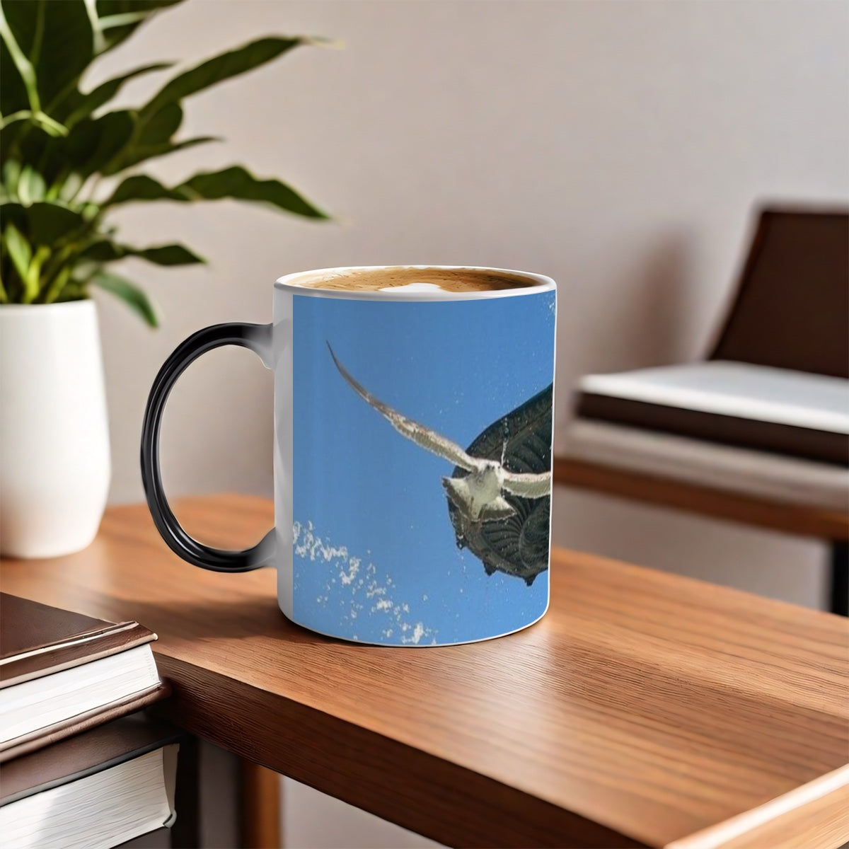 Color changing magic mug featuring seagull in flight with blue sky in background and Fontaine in Lisbon size:11oz