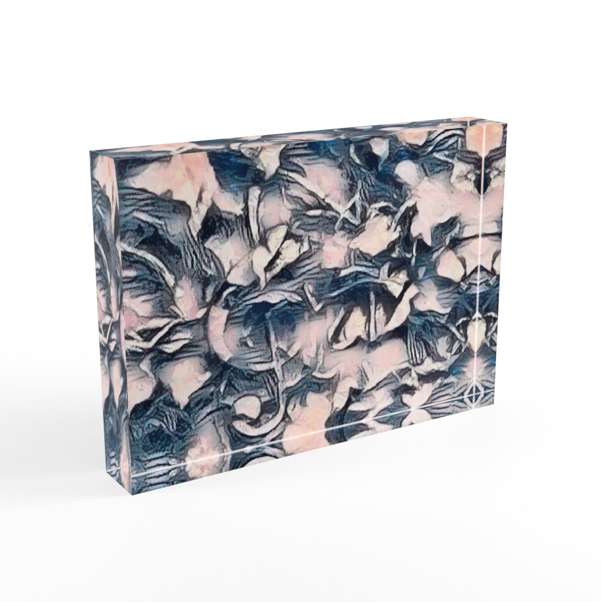 Left profile showing polished edges that highlight intricate filigree patterns