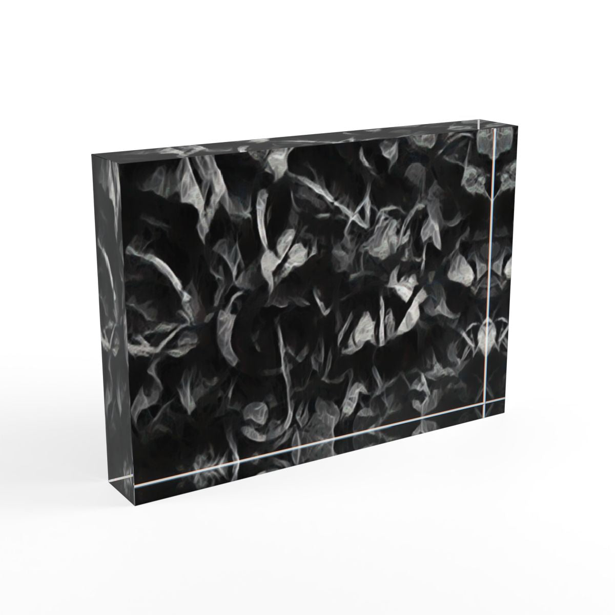 Side profile revealing seamless edges that refract subtle tonal shifts