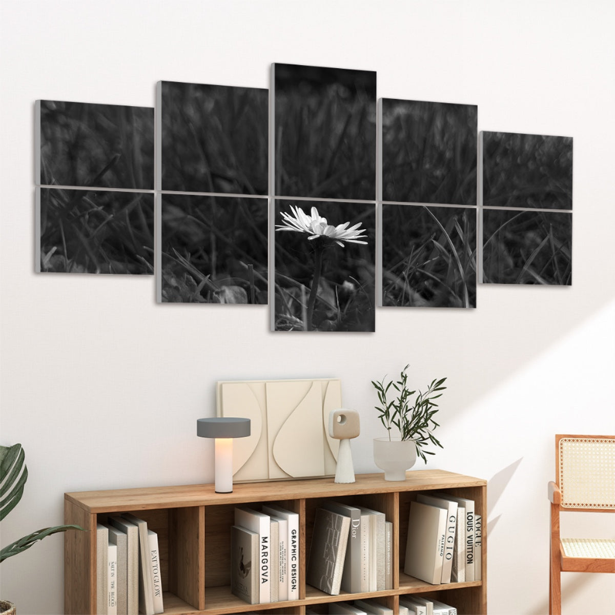 Ten panels in two rows depict the daisy scene in muted gray tones against a neutral backdrop