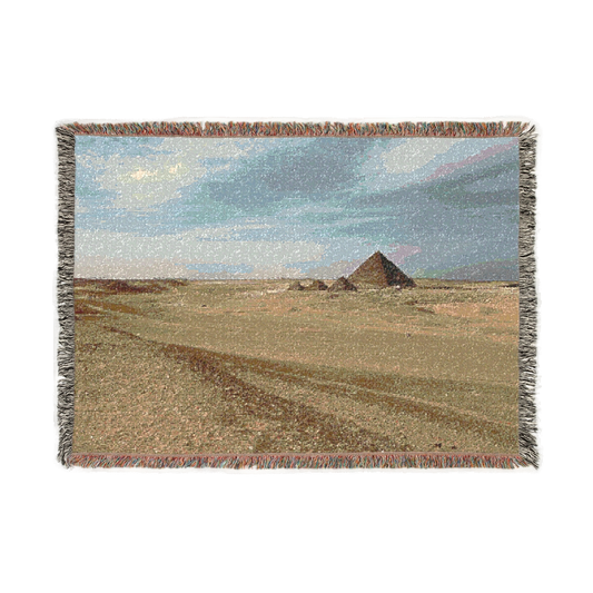 woven blanket featuring pyramid of menkaure size:52''x37''