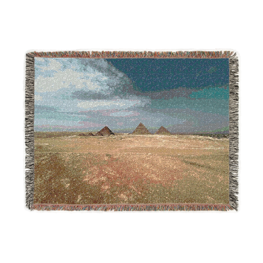 woven blanket featuring desert blue sky and pyramids of giza doze: 80'x60