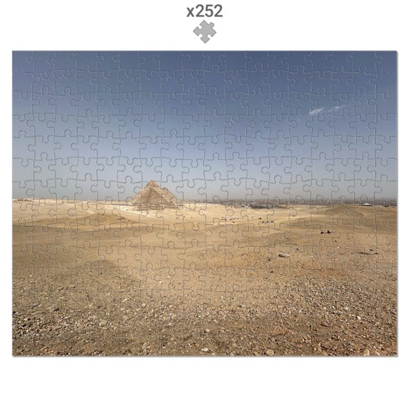 Desert landscape with pyramid, puzzle with 252 pieces
